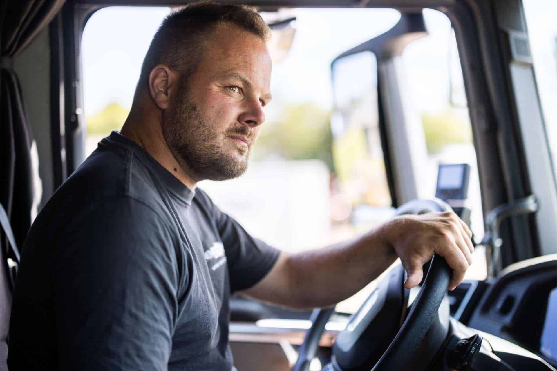 Få professionel hjælp til containerudlejning i Roskilde